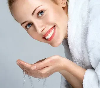 Reinigung und Pflege deiner Haut