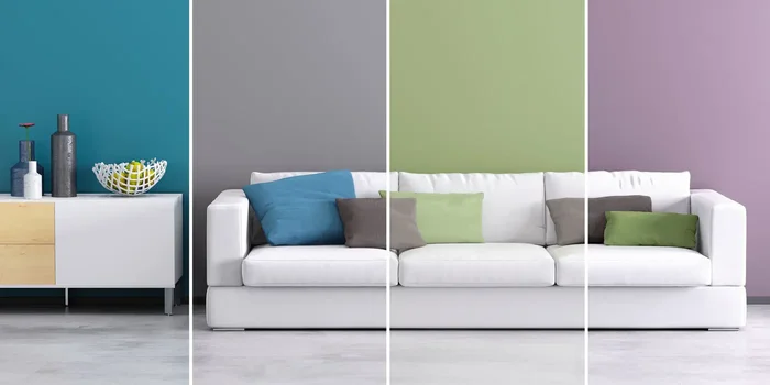 Vier Bildpanele, auf denen eine Couch mit jeweils anderer Wandfarbe im Hintergrund abgebildet ist