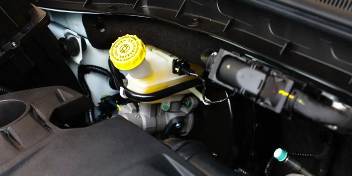 VW Original Bremsflüssigkeit DOT4 B000750M3 1 Liter – oel-billiger
