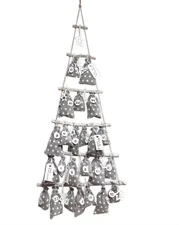 Frau Wundervoll DIY Adventskalender Weihnachtsbaum grau, weiße Sterne, Ziffern weiß (FW-61393)